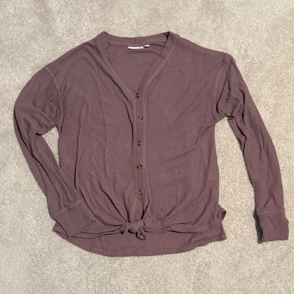 SO Women's Mauve Button-Down Top